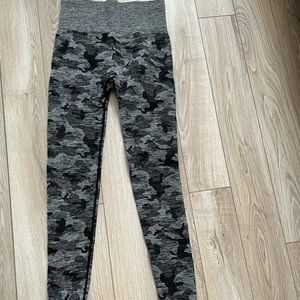 Gymshark Camo Seamless *dupes*